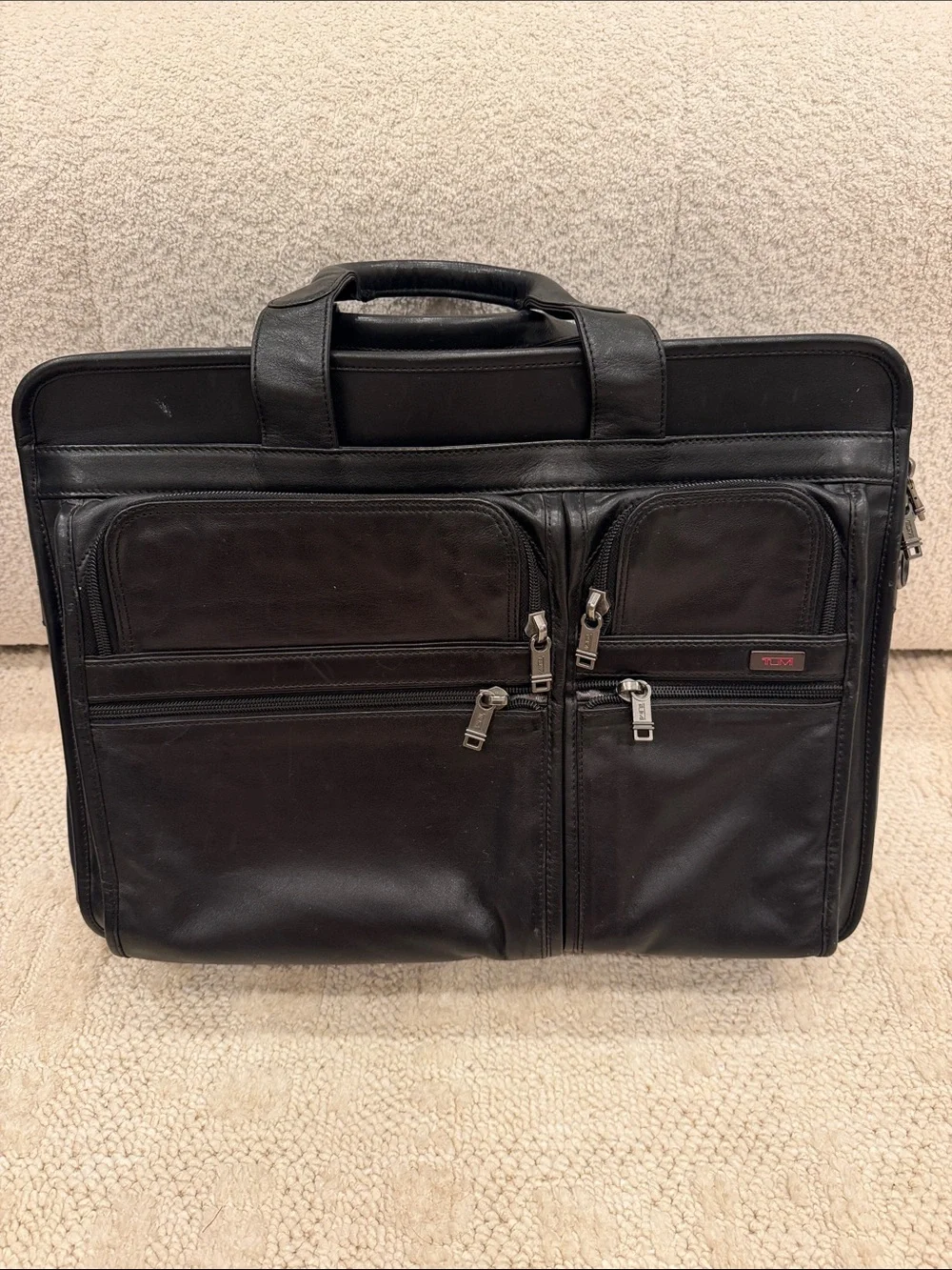 TUMI Leather Bag 96060D4 Black